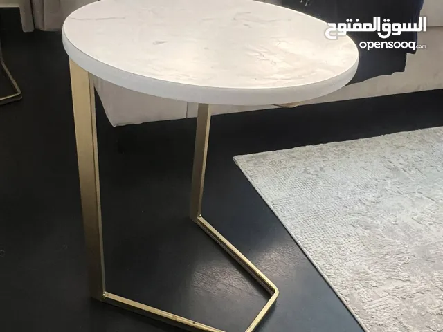2 طاولات جانبية