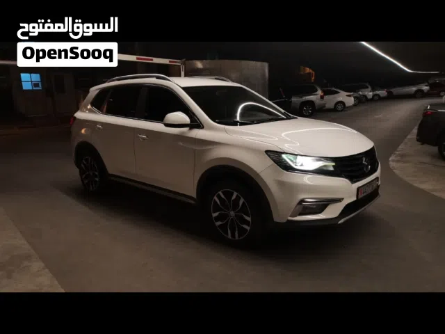 Used MG MG RX5 in Muharraq