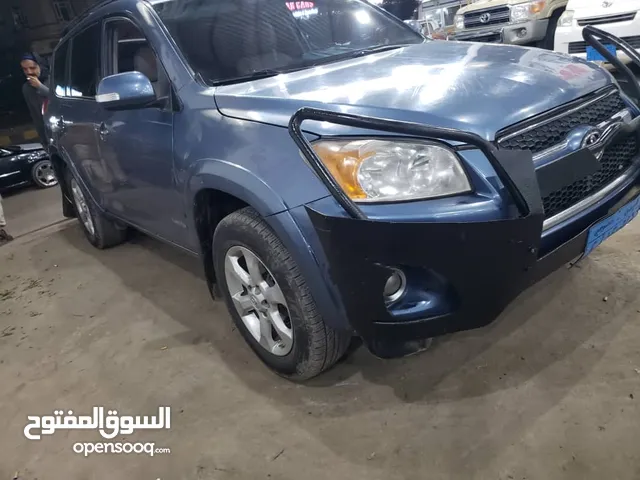 Toyota RAV 4 EX in Sana'a