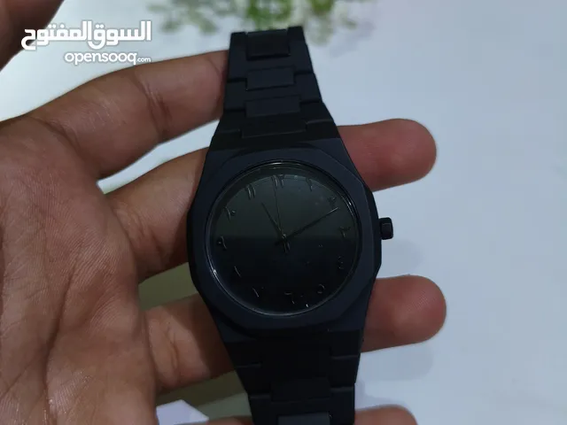 الساعة السودا الغخمة فقط ب 10 الف