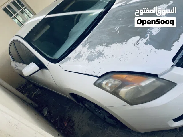 2008 نيسان التيما S