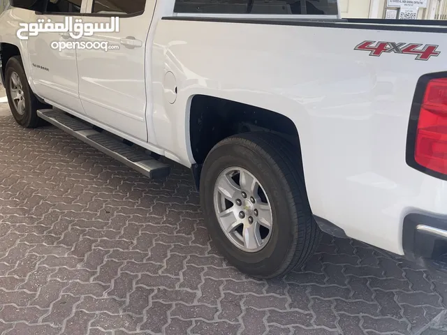 شفروليه سلفرادو للبيع 2015