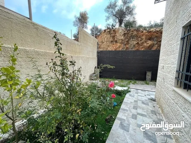110 m2 2 Bedrooms Apartments for Sale in Ramallah and Al-Bireh Al Tira