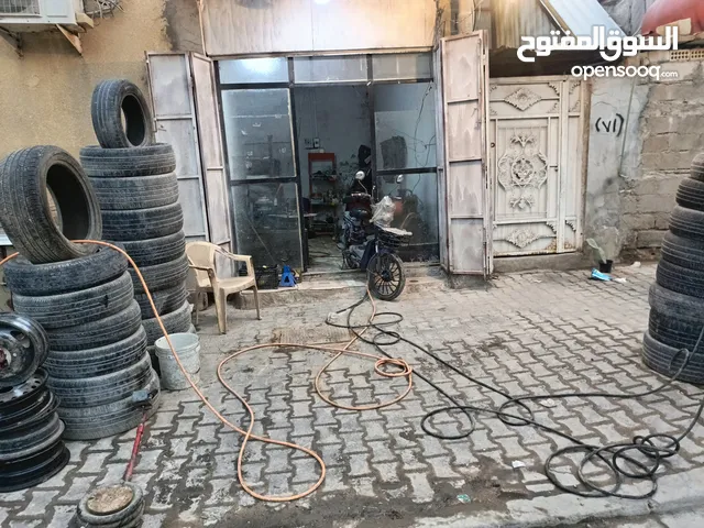 السلام عليكم محل للبيع كامل. تعال وشتغل مكان التنومة شارع المشروع شغال وخير من اللة