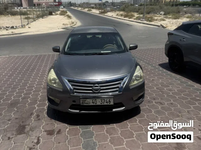 2015 Nissan Altima Standard