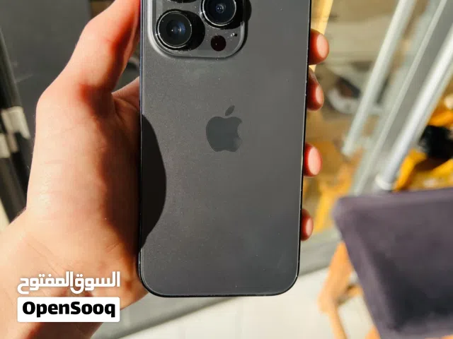 ايفون 14 برو محلي حاجه نظيفه وخاليه من العيوب والتشطيب