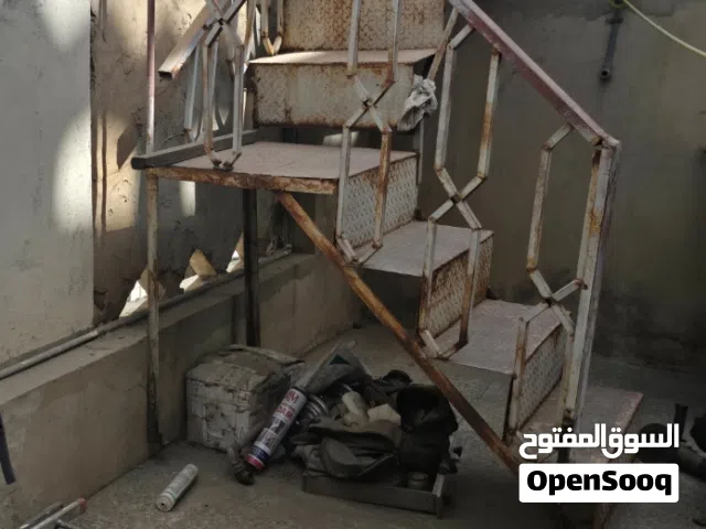 للبيع سلم حديد