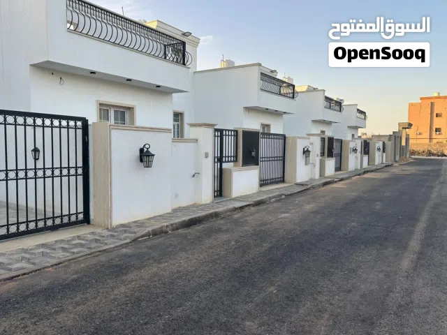 منازل سكنية للبيع