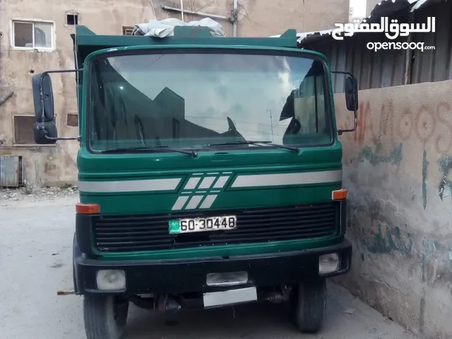 Tipper Mercedes Benz 1983 in Amman