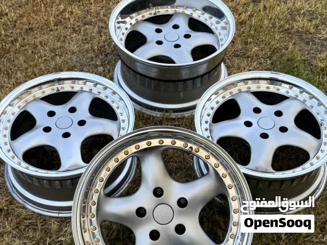 RH R17 Artec Speedline Design L wheels