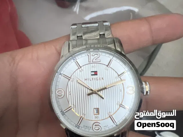 ساعه تومي اصليه