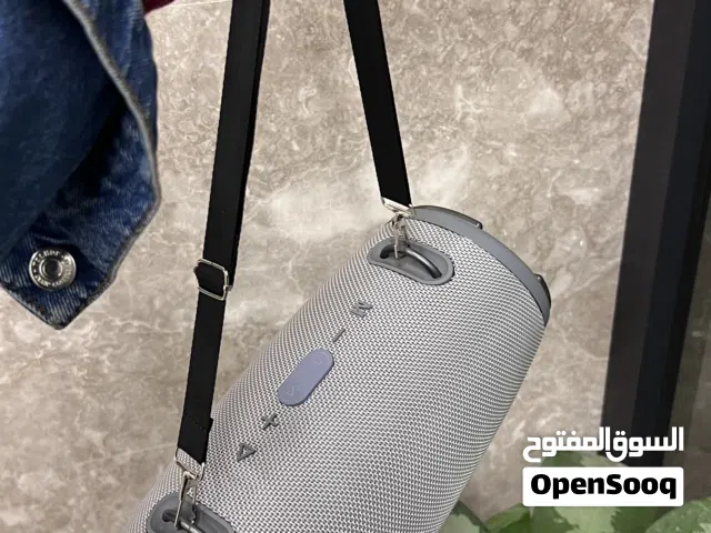 سبيكر شحن m10 بطارية ليثيوم تستمر لساعات طويلة للحجز راسلوني بالتطبيق مو بالواتساب ...