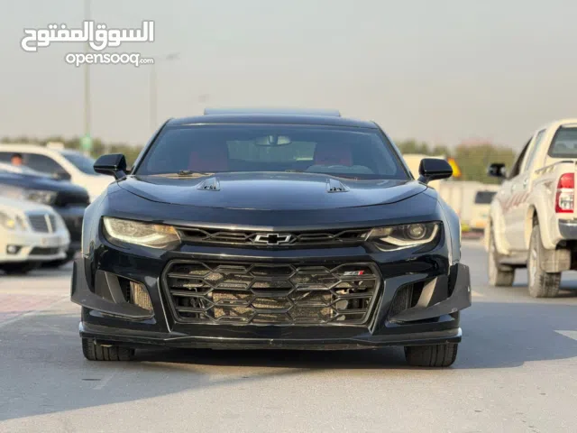 شيفروليه كمارو 2ss موديل 2018 فل اوبشن بحاله ممتازه اعلى المواصفات محرك V8 6.2