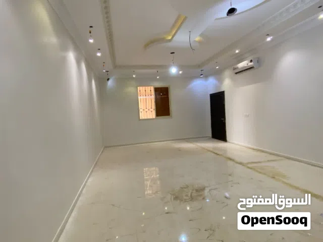 دهان بويات الرمال. الرياض