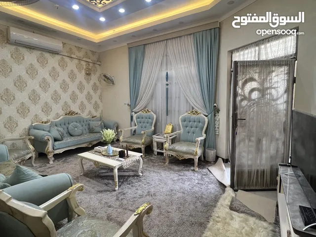 بيت للبيع طابقين (120) متر بناء حديث الموقع ياسين خريبط