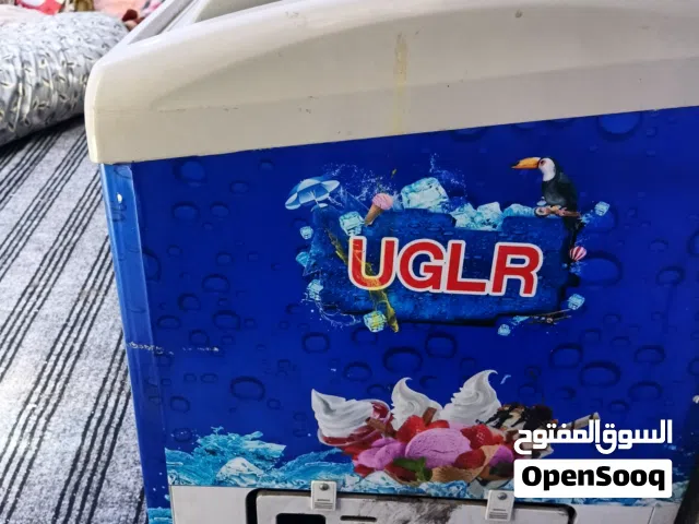 مجمده جديده استعمالاها 6أشهر نضيفه