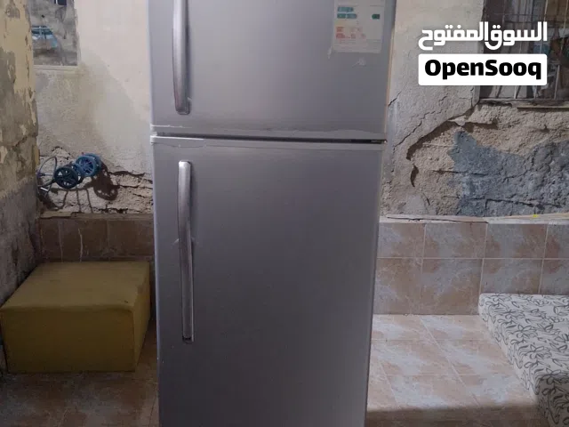ثلاجه مستخدمه بحال الوكاله