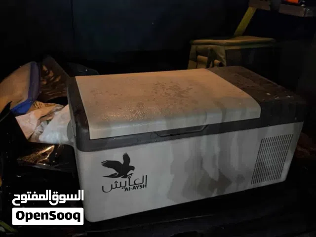 للبيع ثلاجة سوق العايش 50لتر مستعمل واستعمال نظيف جدا يشتغل على بلاك بيت ويشتغل على ولاعة سيارة