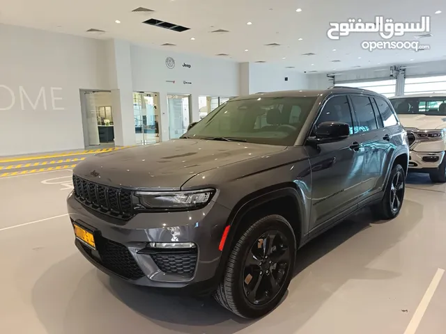 Used Jeep Grand Cherokee in Muscat