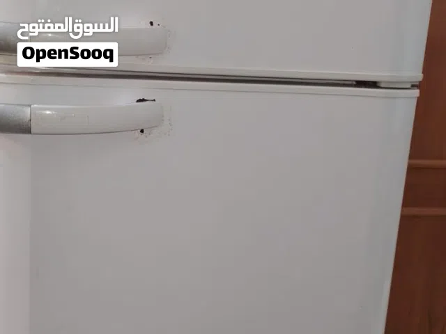 ثلاجة فيستل للبيع ب150 الف