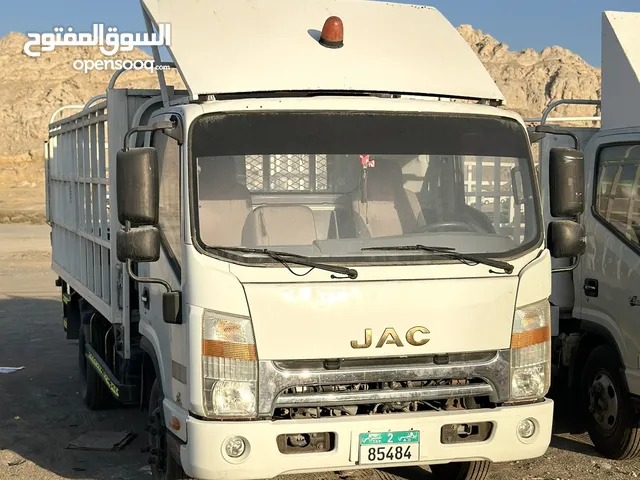 شاحنة جاك 3 طن موديل 2016 خليجي وكالة الحبتور مسجل JAC 3-ton truck 2016 model Gulf Al Habtoor Agency