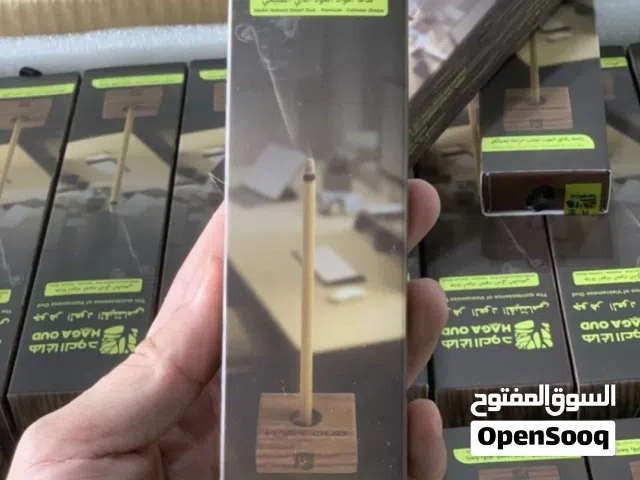 يتميز حطب عود فيتنامي AAA بثبات الريحة الطيبة ويستخدم للمنزل او المكتب او السيارة او المسجد