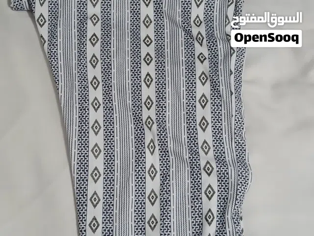 بنطلون فقط او تيشرت فقط