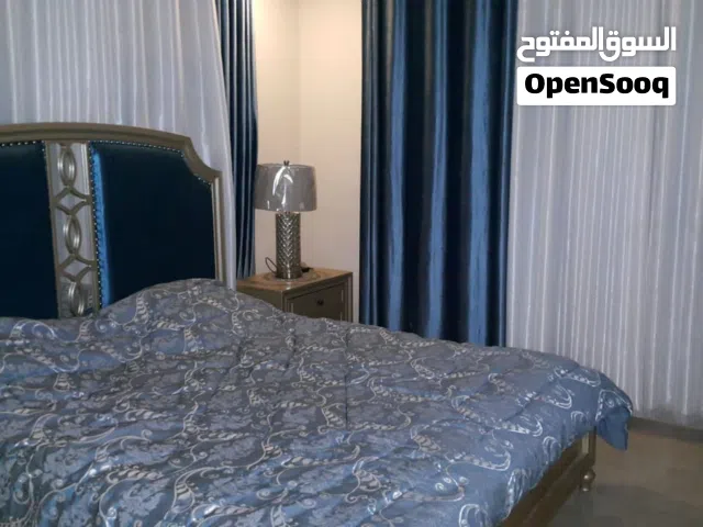 شقة مفروشة نظيفة في الزرقاء الجديدة