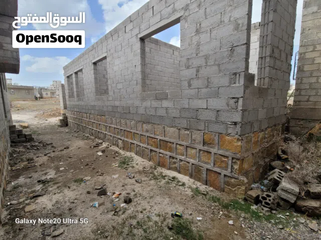 290 m2 4 Bedrooms Townhouse for Sale in Sana'a Al-Huthaily