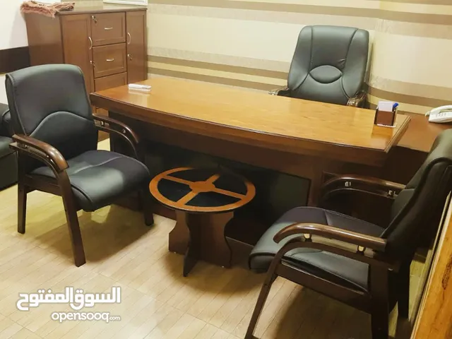 مكتب ادارى للبيع