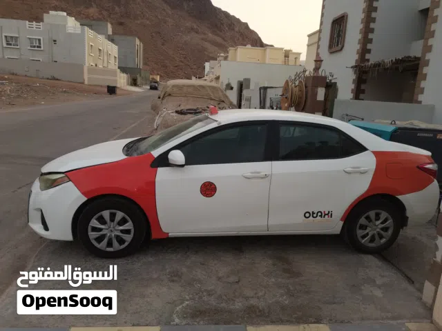 2016 تويوتا كورولا LE