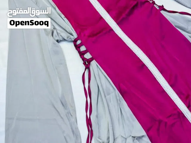 بيع مخفض للملابس النسائية