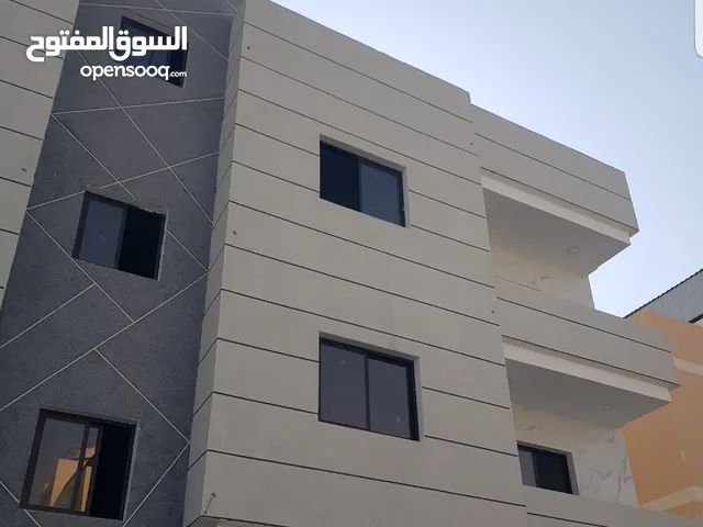 220 m2 5 Bedrooms Apartments for Sale in Southern Governorate Riffa