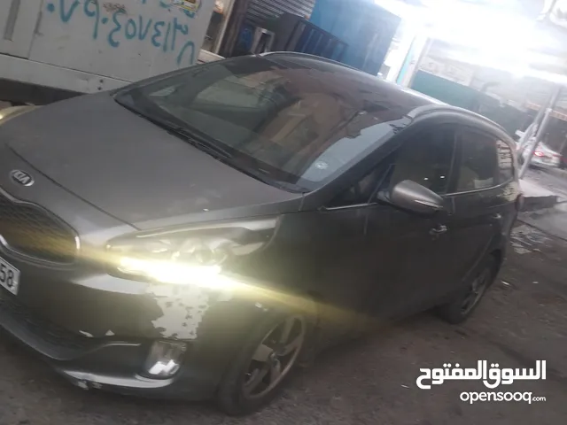 Used Kia Carens in Baghdad