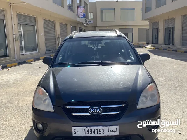 Used Kia Rondo in Tripoli