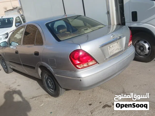 2005, نيسان, صني, Standard