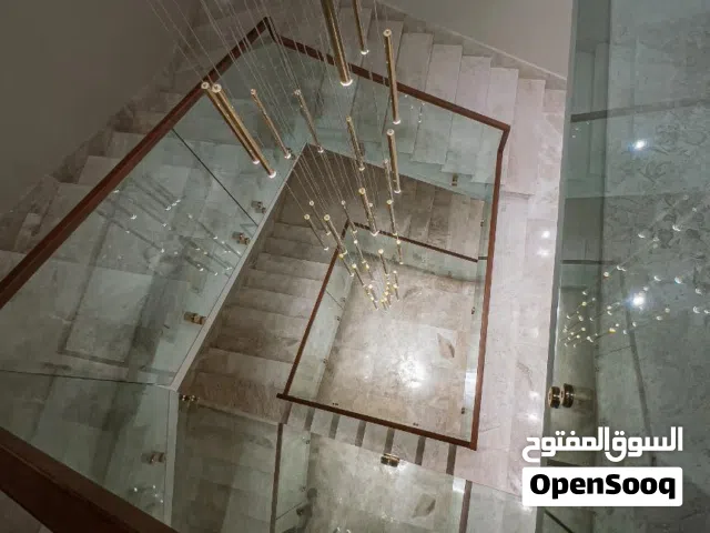 260 m2 More than 6 bedrooms Villa for Sale in Tripoli Ain Zara