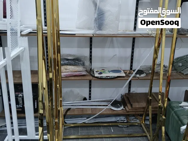 استاند +طاولة مكتب