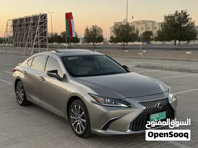 Used Lexus ES in Al Dhahirah