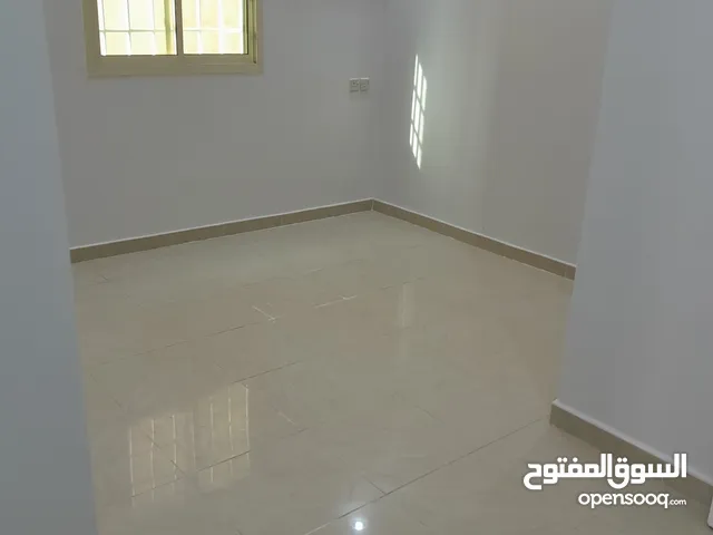 180 m2 1 Bedroom Apartments for Rent in Al Riyadh Al Fayha