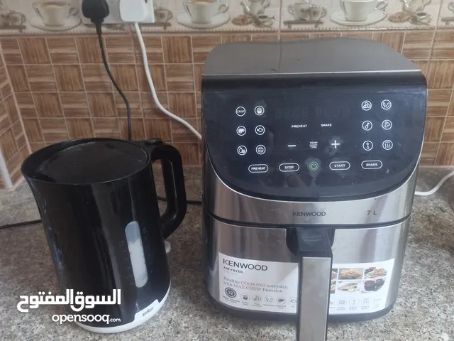 air fryer 7 liter Kenwood+ boiler 1 year usage only
