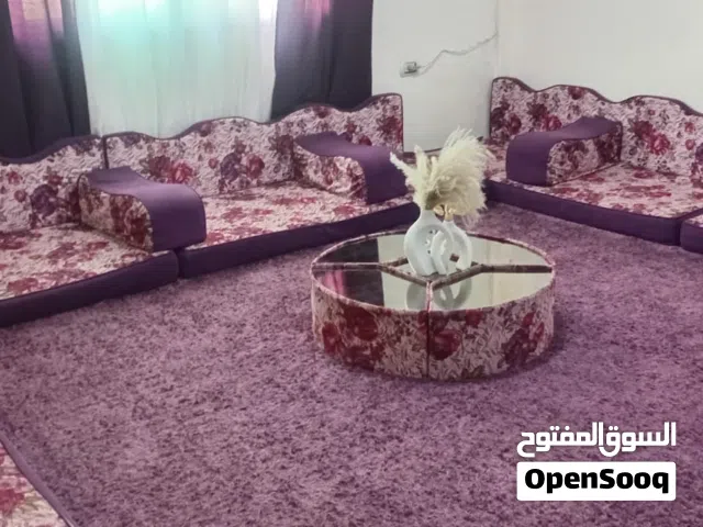 مجلس للبيع