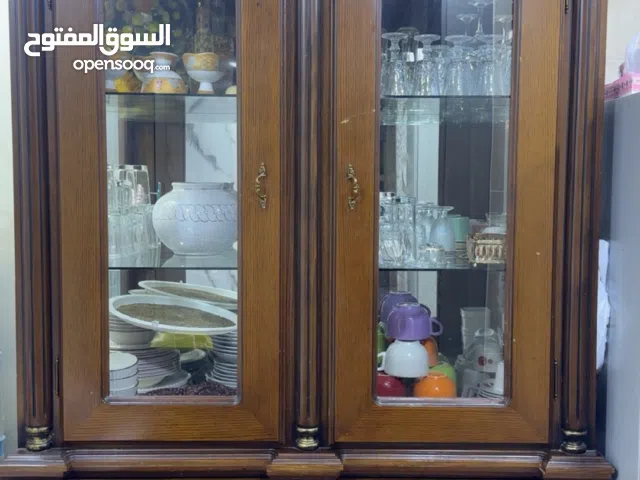 خزانة بوفيه غرفة ضيوف للبيع