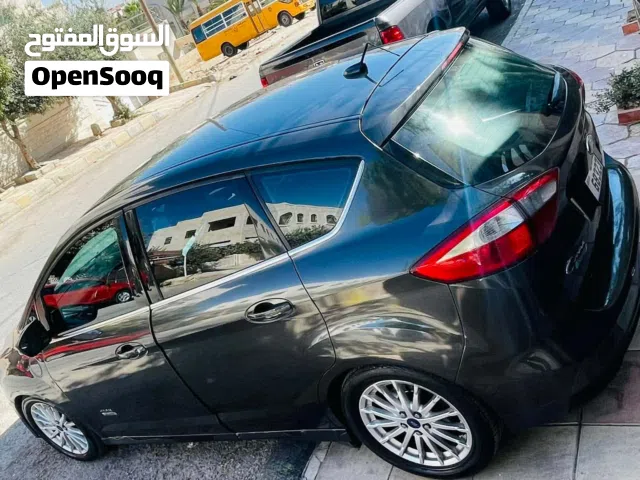 2016 فورد C-MAX