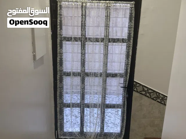سرداب للإيجار في فيلا بنطقه مبارك الكبير  Basement unite for rent in Mubarak Alkabeer
