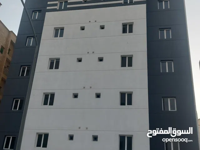 للإيجار عمارات بالمنطقة العاشره للشركات والوزارات والمؤسسات