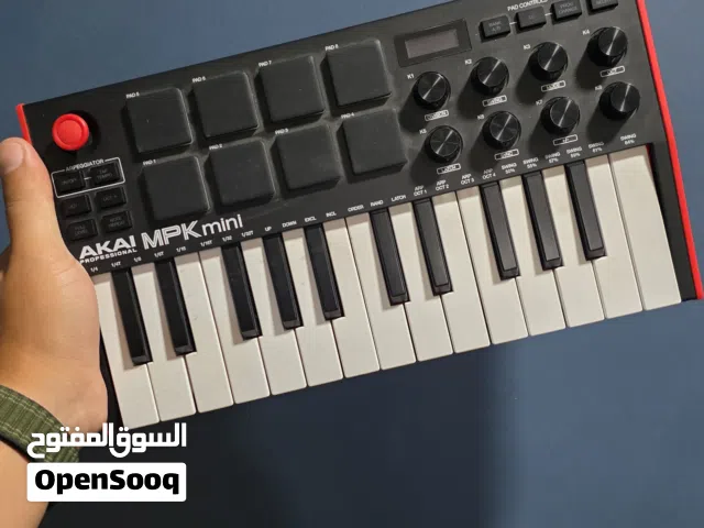 Akai Professional MPK Mini MK3 USB MIDI controller