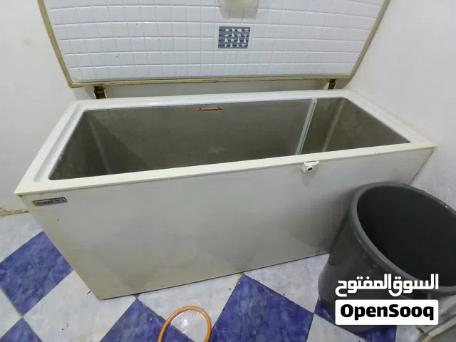 عدة مطبخ مستعملة