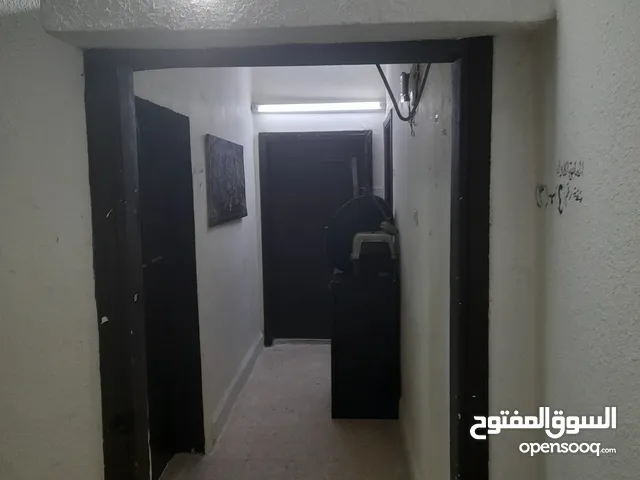 100 m2 2 Bedrooms Apartments for Rent in Amman Jabal Al Naser