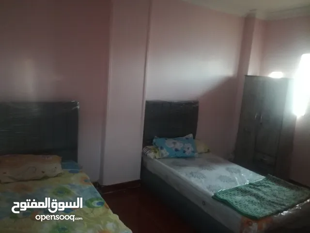 شقة مفروشة للايجار ببرج طيبة أمام نادى السلام الدور الخامس